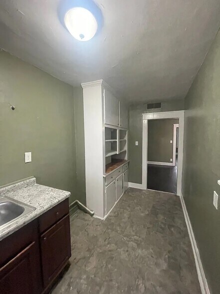 More Photos Of 3909-3911 Scarritt Ave, Kansas City Apartments For Sale