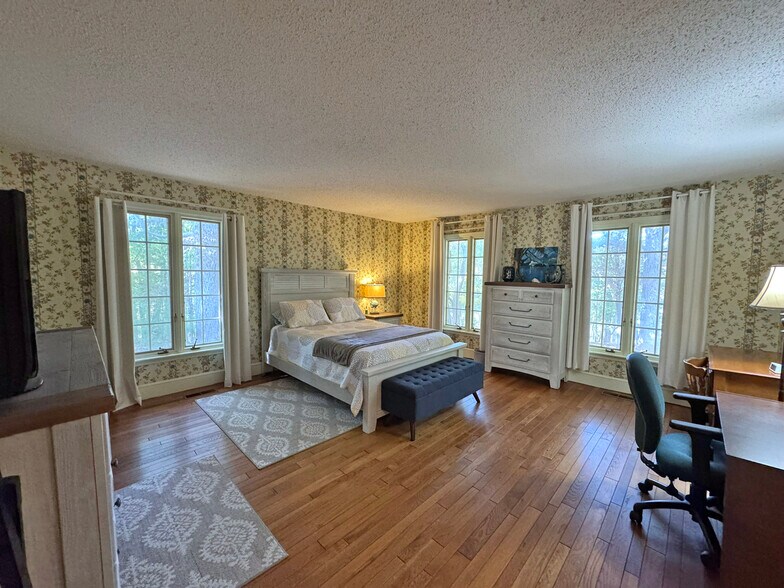 More Photos Of 13828 Lake Bluff Dr, Matthews Land For Sale
