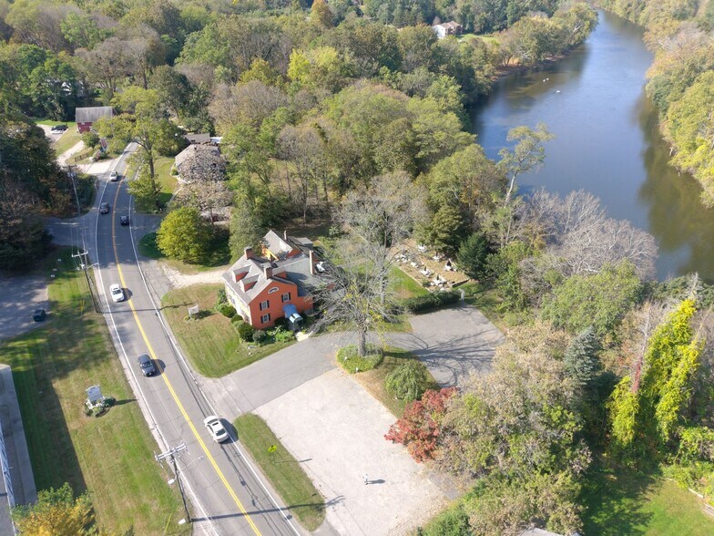 Primary Photo Of 218 Kent Rd, New Milford Restaurant For Sale