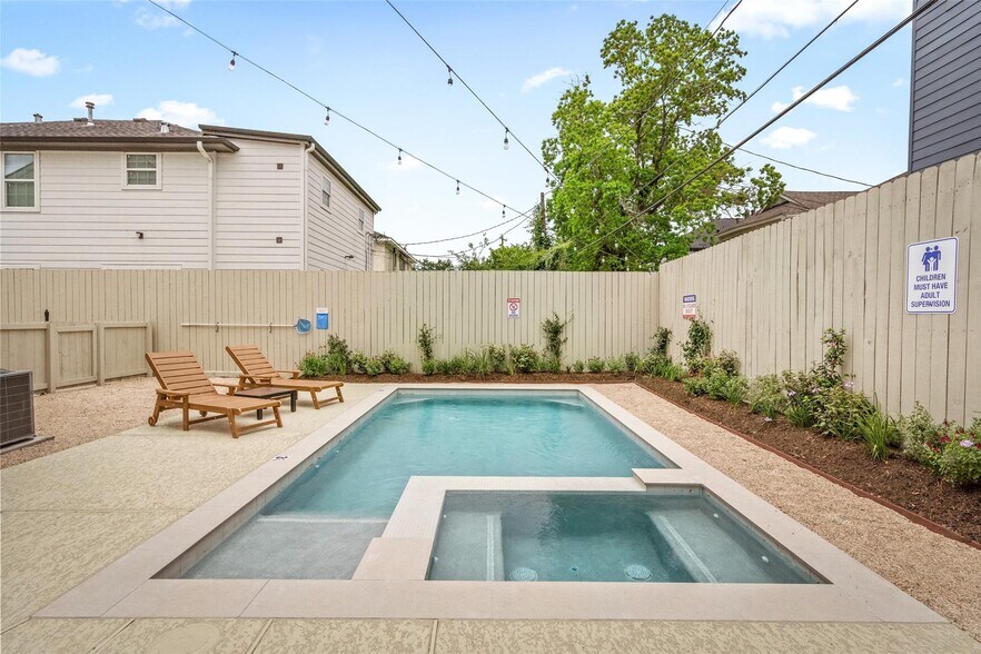 More Photos Of , Houston Multifamily For Sale