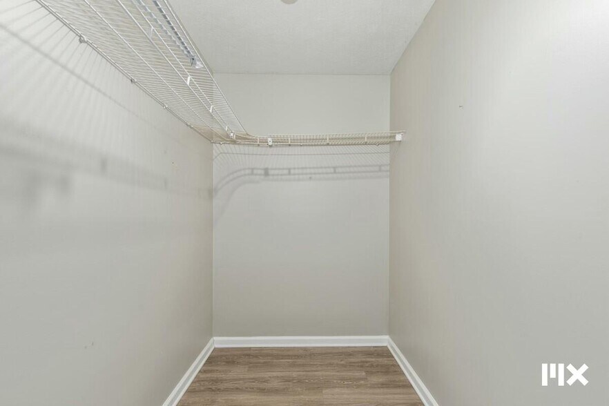 More Photos Of 2535 7th St, Shelbyville Apartments For Sale