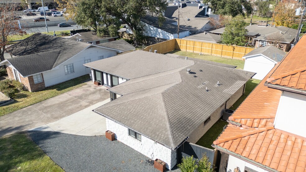 More Photos Of 4738 W. Alabama, Houston Loft Creative Space For Sale