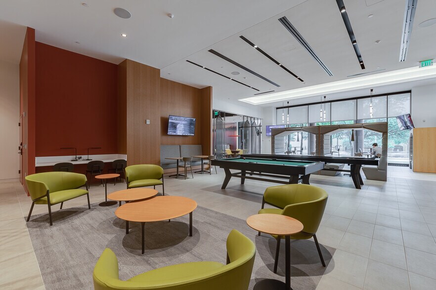 More Photos Of 5001 Spring Valley Rd, Dallas Office For Lease