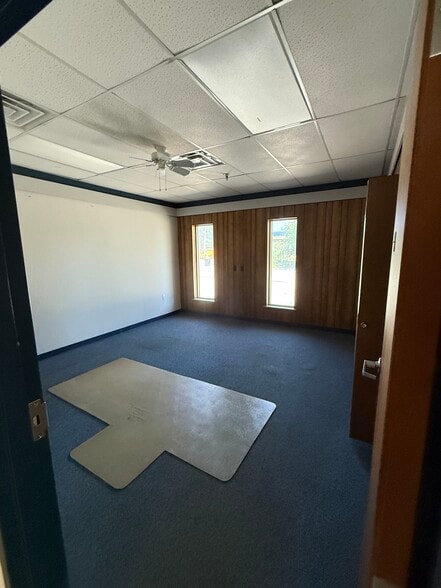 More Photos Of 416-418 NW 8th St, Oklahoma City Office For Sale