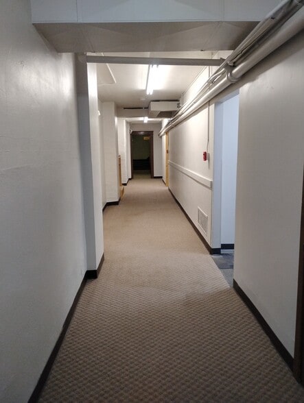 More Photos Of 906 Elm St, Coffeyville Religious Facility For Sale