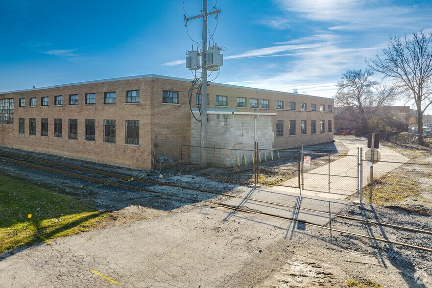 More Photos Of 2080 N 15th Ave, Melrose Park Warehouse For Sale