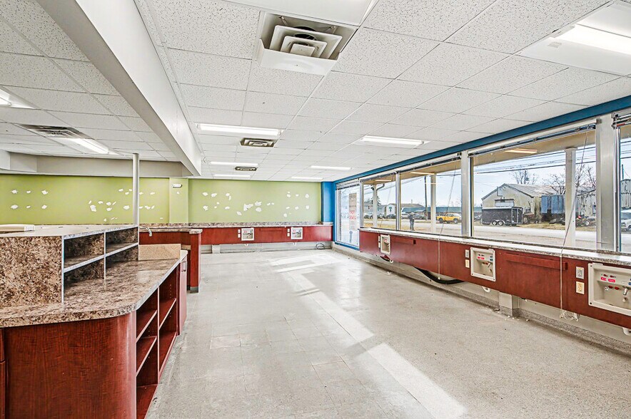 More Photos Of 2906 Washington Blvd, Belpre Medical For Sale