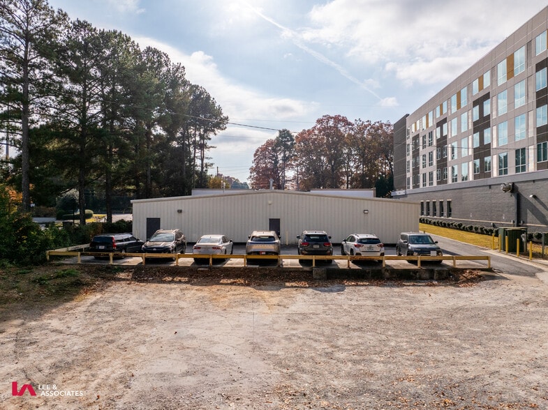 More Photos Of 2774 N Decatur Rd, Decatur Medical For Sale