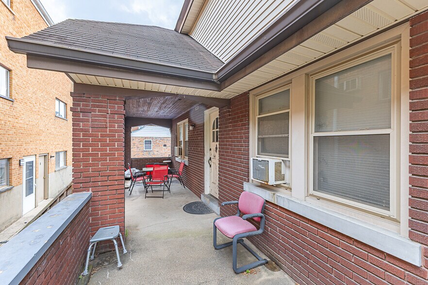 More Photos Of 9495 Reading Rd, Cincinnati Apartments For Sale