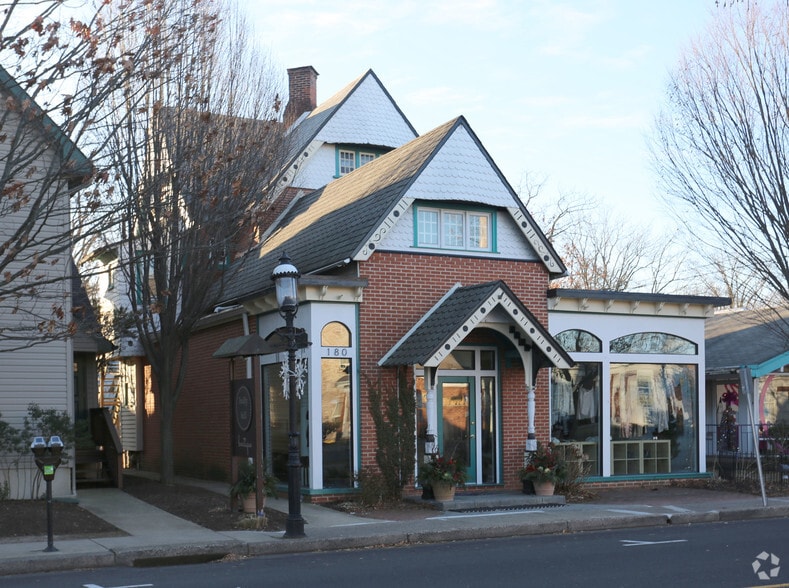 Primary Photo Of 180 W State St, Doylestown Freestanding For Lease