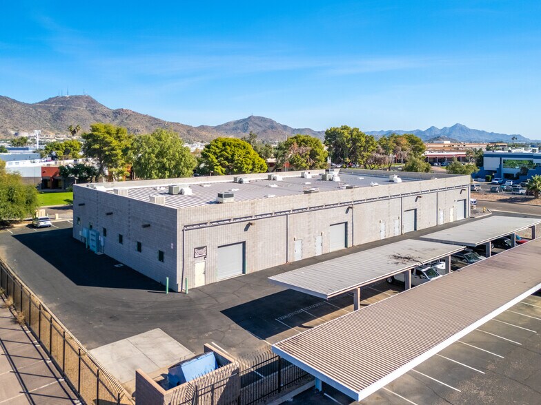 More Photos Of 11042 N 24th Ave, Phoenix Manufacturing For Lease