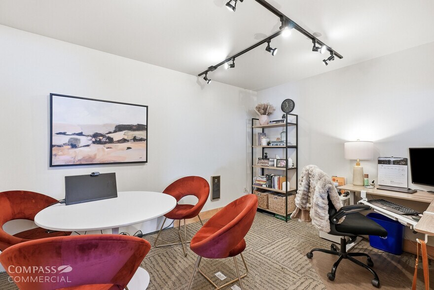 More Photos Of 180 & 190 NE Irving Avenue, Bend Office For Sale