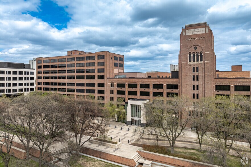 More Photos Of 2701-2707 Wells Fargo Pky, Minneapolis Office For Lease