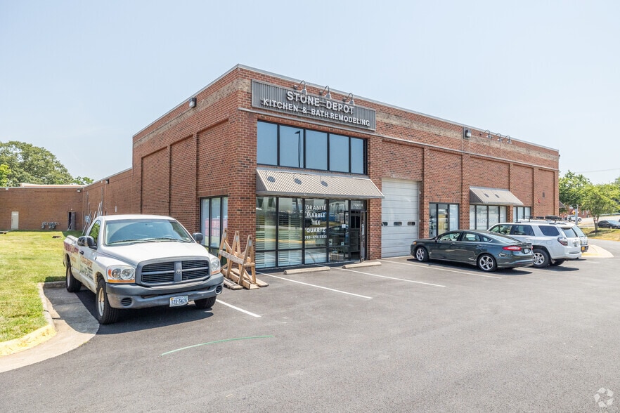 More Photos Of 7401-7403 Lockport Pl, Lorton Unknown For Lease