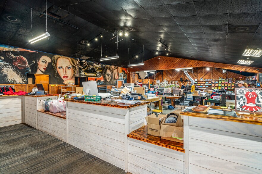 More Photos Of 6940 US Highway 27 N, Sebring Restaurant For Sale