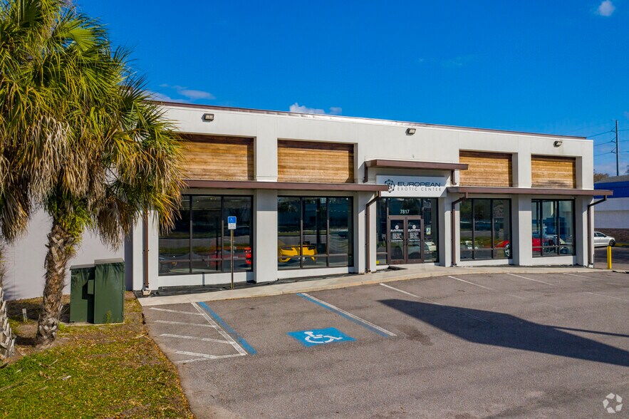 More Photos Of 7817 N Dale Mabry Hwy, Tampa Storefront Retail Office For Lease