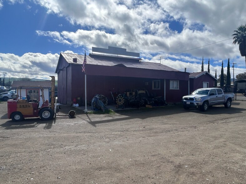 More Photos Of 704 Merced st, Maricopa Flex For Sale