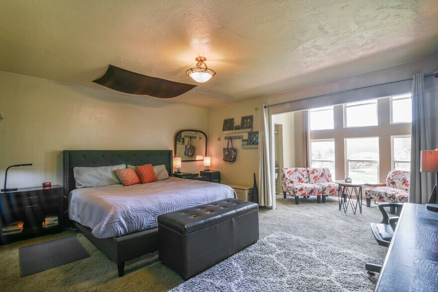 More Photos Of 24857 US Highway 160, Walsenburg Hospitality For Sale