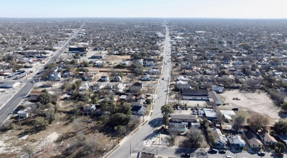 More Photos Of 108 Hawthorne St, San Antonio Land For Sale
