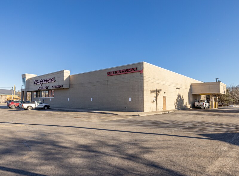 More Photos Of 5 N Transit St, Lockport Drugstore For Sale