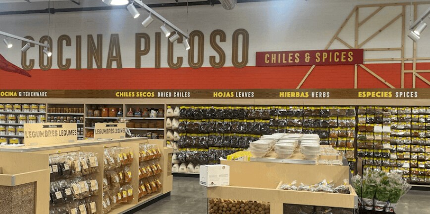 More Photos Of 1000-1050 N Davis Rd, Salinas General Retail For Sale