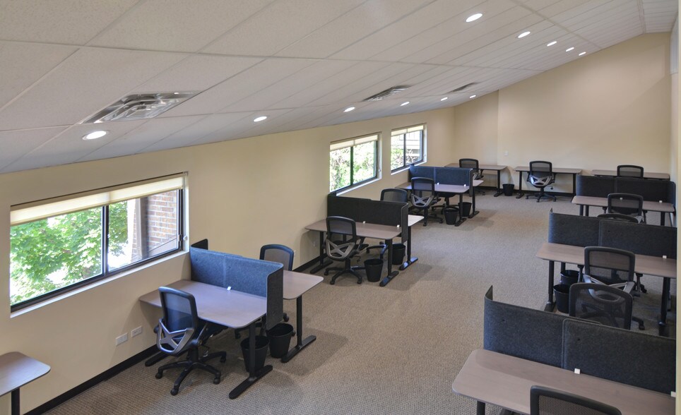 More Photos Of 6416-6424 S Quebec St, Englewood Coworking Space