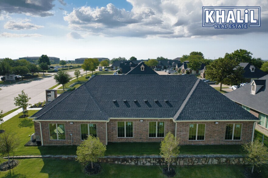 More Photos Of 305 Regency Pky, Mansfield Medical For Lease