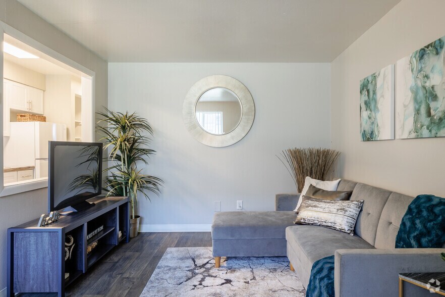 More Photos Of 10785 E Exposition Ave, Aurora Apartments For Sale