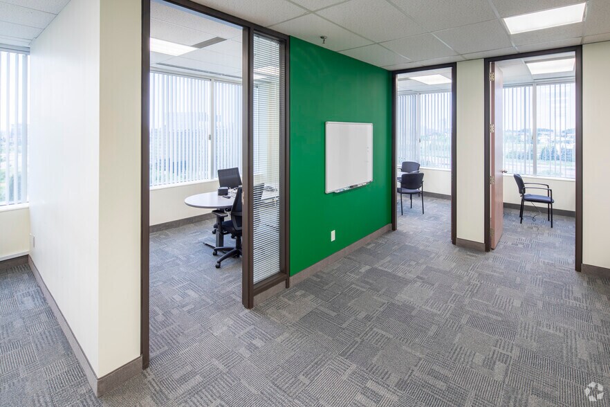 More Photos Of 90 Allstate Pky, Markham Unknown For Lease