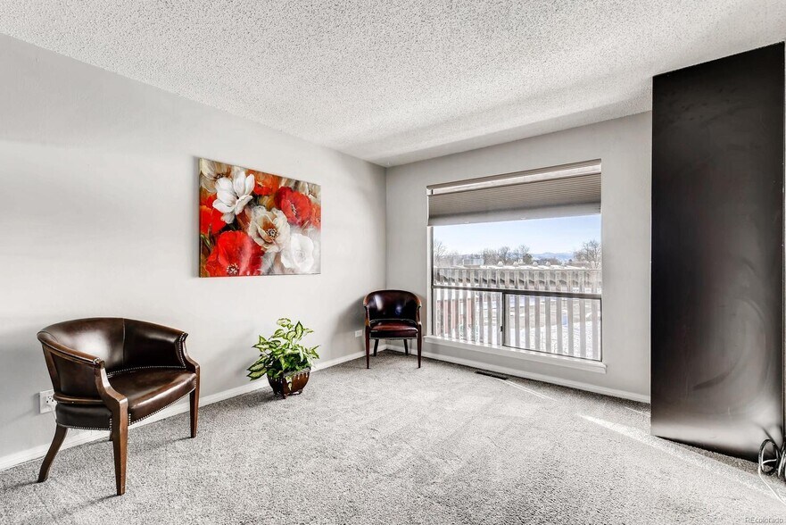 More Photos Of 2805-2901 S Locust St, Denver Apartments For Sale