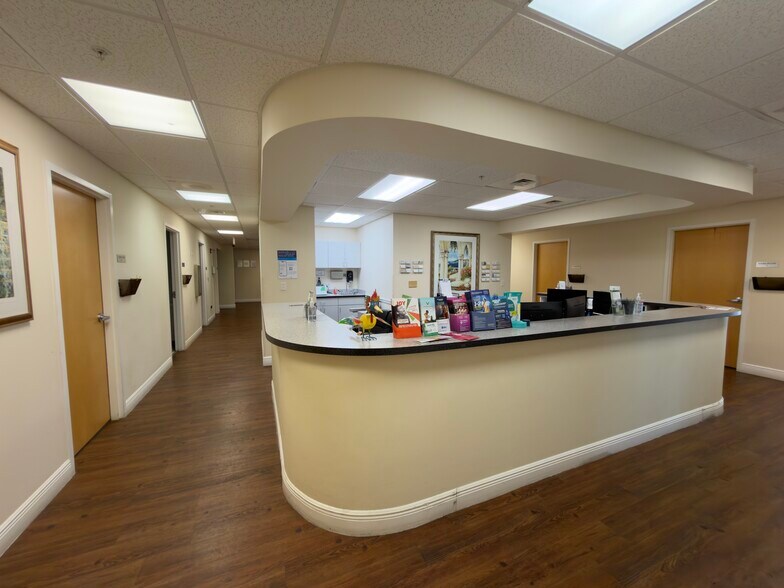 More Photos Of 1157 S State Road 7, Wellington Office For Lease