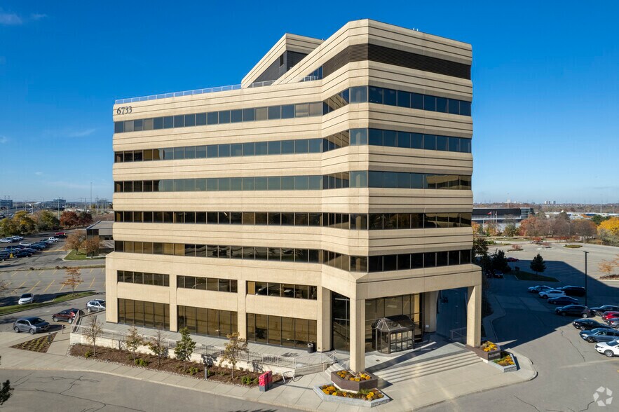 Primary Photo Of 6733 Mississauga Rd, Mississauga Office For Lease
