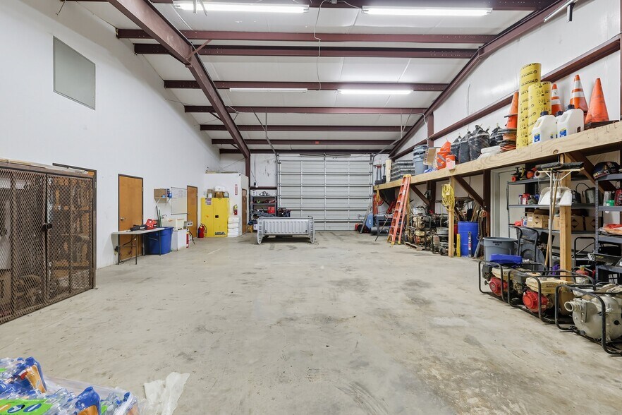 More Photos Of 16430 W US Highway 380, Ponder Warehouse For Sale