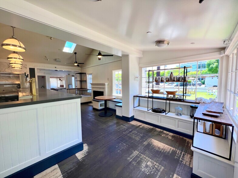 More Photos Of 145 1st St, Los Altos Restaurant For Lease