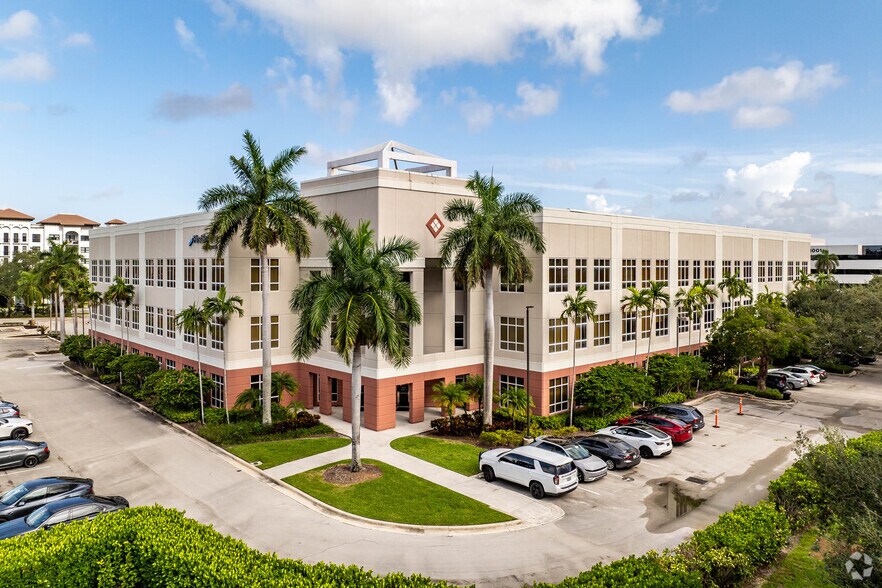 More Photos Of 999-1001 W Yamato Rd, Boca Raton Unknown For Lease
