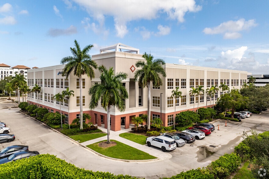 More Photos Of 999-1001 W Yamato Rd, Boca Raton Unknown For Lease
