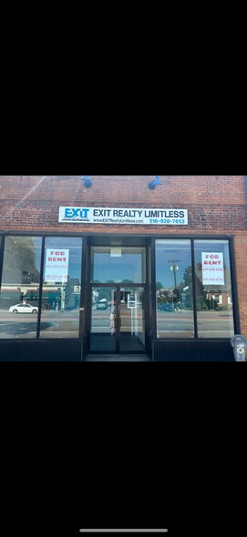 More Photos Of 236-246 Jericho Tpke, Floral Park Storefront Retail Office For Lease