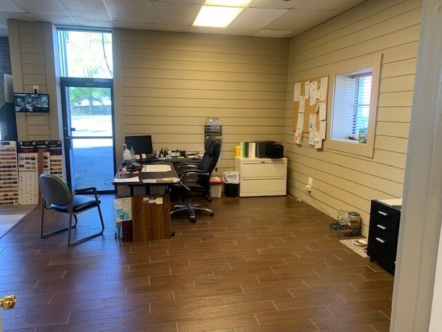 More Photos Of 8550 Rose Ave, Douglasville Warehouse For Sale