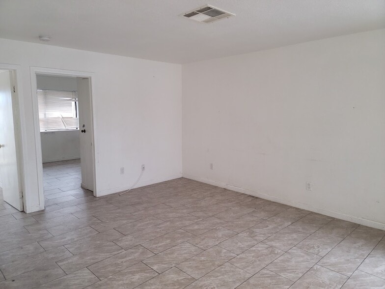 More Photos Of 43965 Towne St, Indio Apartments For Sale