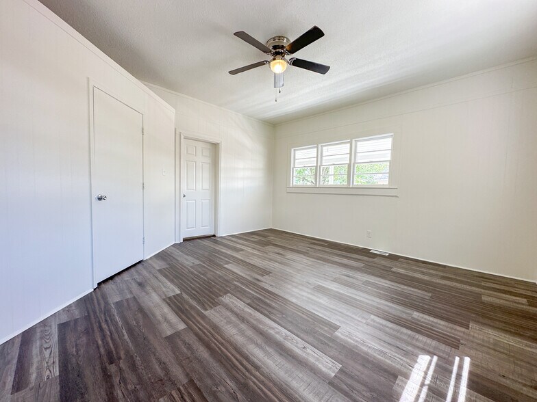 More Photos Of , Spartanburg Unknown For Sale