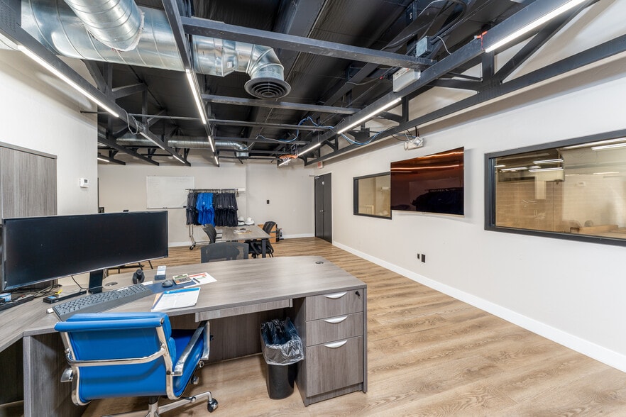 More Photos Of 3184 N Colorado St, Chandler Warehouse For Sale