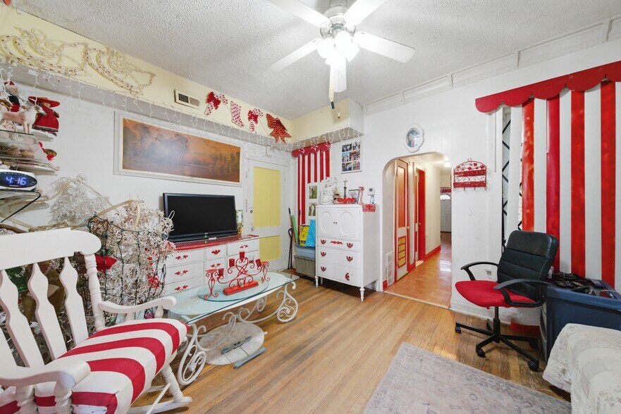 More Photos Of 3740-3746 W Fullerton Ave, Chicago Storefront Retail Residential For Sale