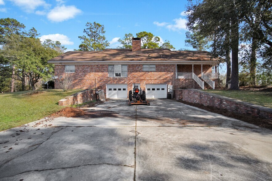 More Photos Of 2060 US Highway 80, Bloomingdale Land For Sale