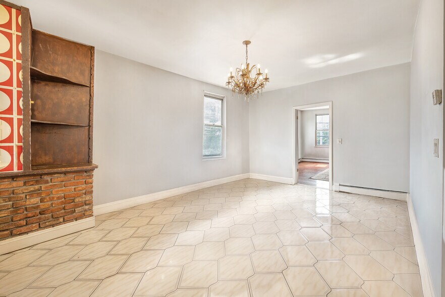 More Photos Of 2339 Astoria Blvd, Long Island City Apartments For Sale