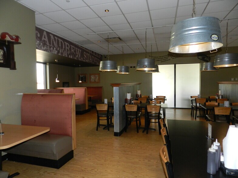 More Photos Of 309 E Main St, Carbondale Restaurant For Sale