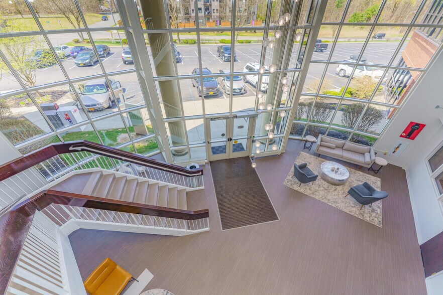 More Photos Of 10 Maxwell Dr, Clifton Park Medical For Lease