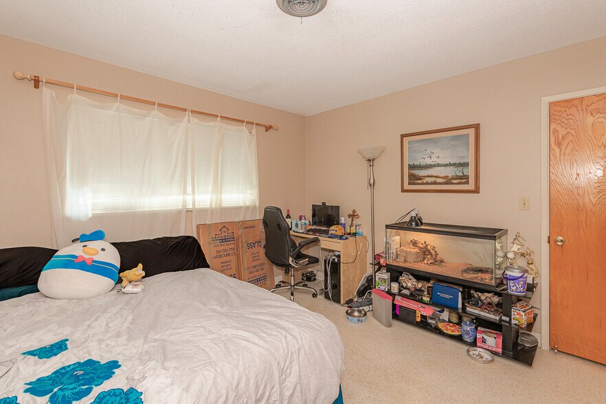 More Photos Of 321 SE 1st Ave, Pompano Beach Multifamily For Sale