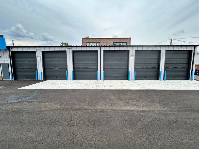 More Photos Of 3470 S Federal Blvd, Sheridan Auto Repair For Sale