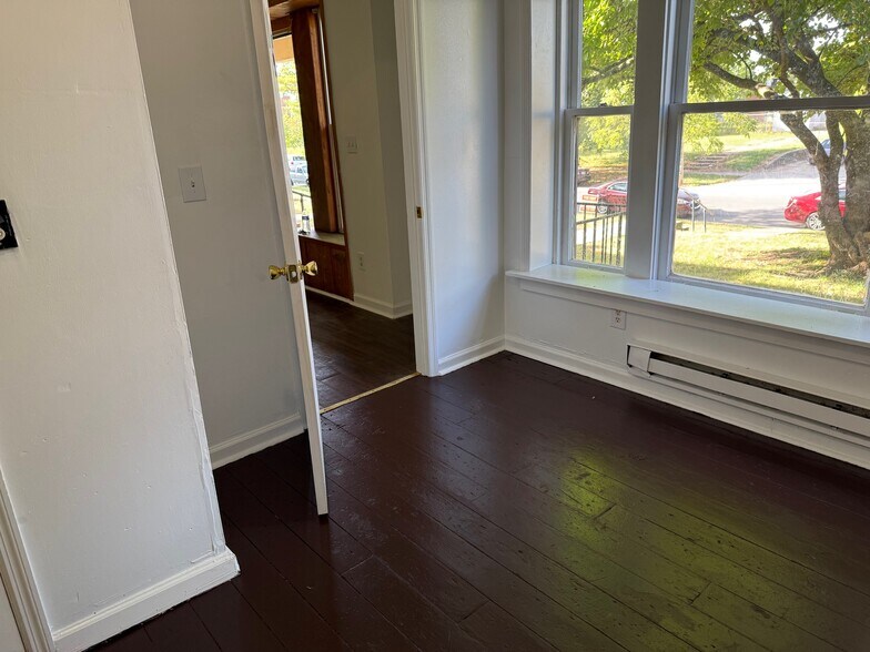 More Photos Of 132 Central Ave, Dayton Multifamily For Sale