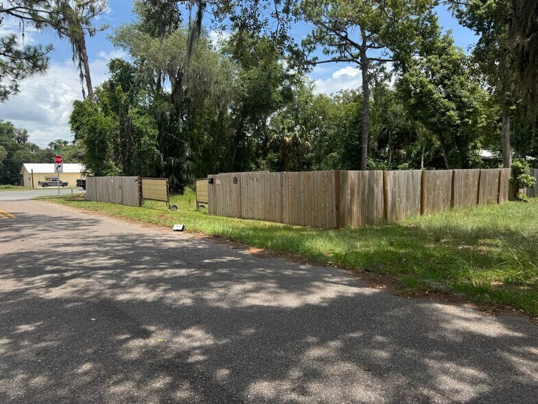 More Photos Of 16220 Leonard St, Umatilla Land For Sale